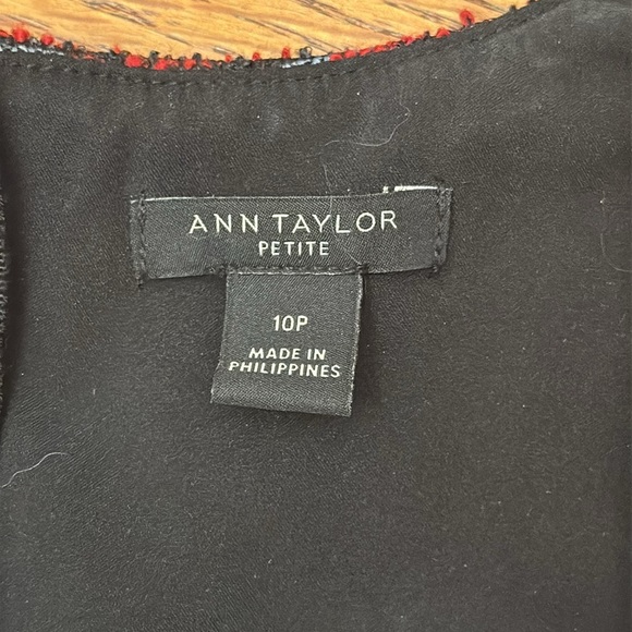 Ann Taylor Black and Red Tweed Dress Size 10 Petite - Picture 9 of 10